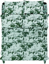 Hunter Green Leaves Bed Sheet Set