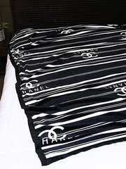 Printed Fleece Blanket - Chanel